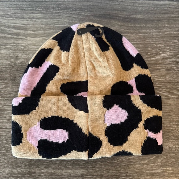 Kurt Geiger Leopard Print Southbank Beanie - Picture 2 of 2